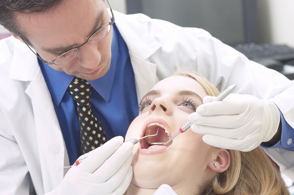 Salário médio dos dentistas do Brasil é de menos de R$ 4 mil